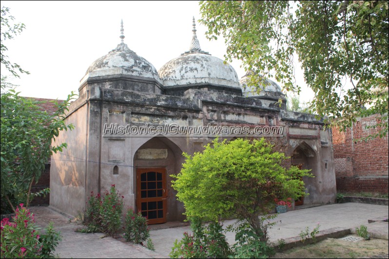 Guru ki Maseet Sahib, Sri Hargobindpur — view 2